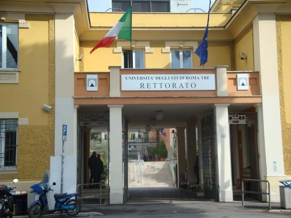 Simon Holiday House Rome 0*,  Italy