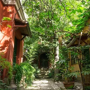 Margutta's Garden Roma