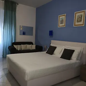 Suites Holiday Rooms Roma